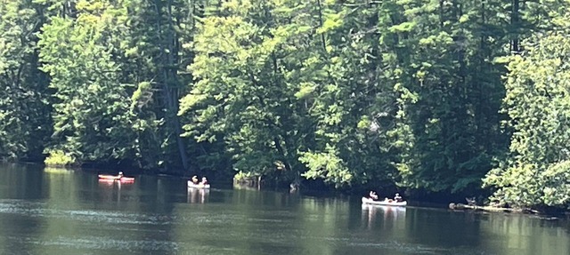 Rustic cabin-style on RIVER Northwest of Concord Nh within minutes of Penecook