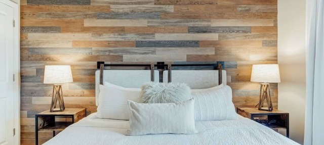 Rustic Chic Stays - Walk to Mountain Creek Resort - Waterpark OPEN DAILY!