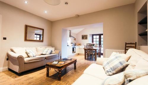 Rustic Heritage Farm Cottage, 2 Bed, Retreat