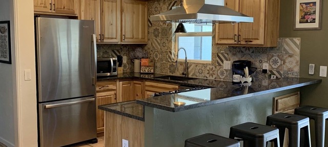Rustic Modern Home Near the UofA and Downtown