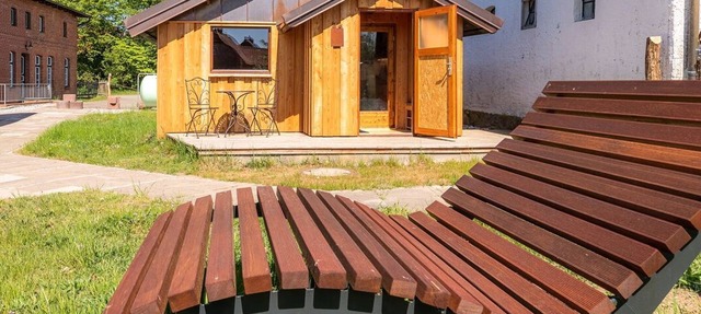 Rustikales Häuschen Hund Garten Natur pur - Haferkiste