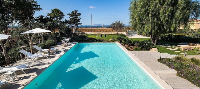 Salt Villa with private pool - My Rental Homes
