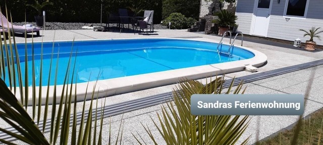 Sandra´s Ferienwohnung mit Pool