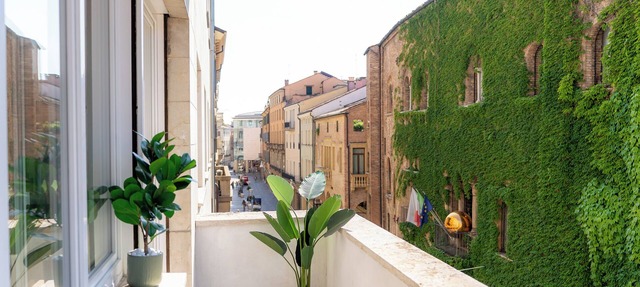 Santa Lucia Suites