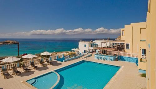 Sarris Hotel
