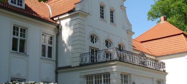 Schloss Badow