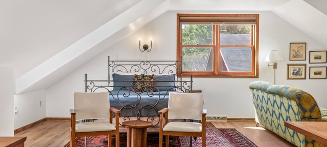 Schuylerville, Saratoga Enclave Studio Apartment