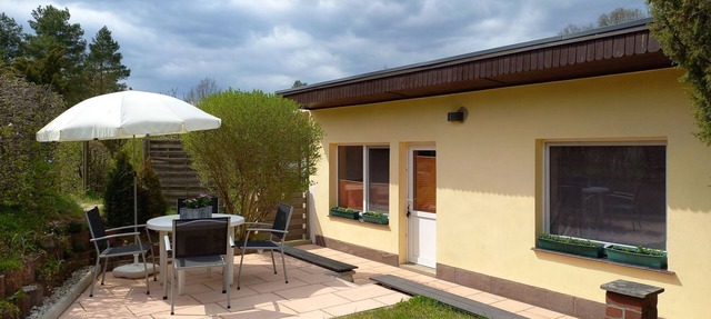 Schwarz by Interhome