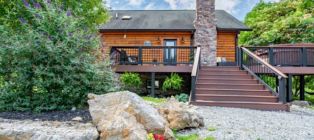 Secluded 5 BR Modern Cabin, 120 acres. New River Trail, Claytor Lake, VA tech