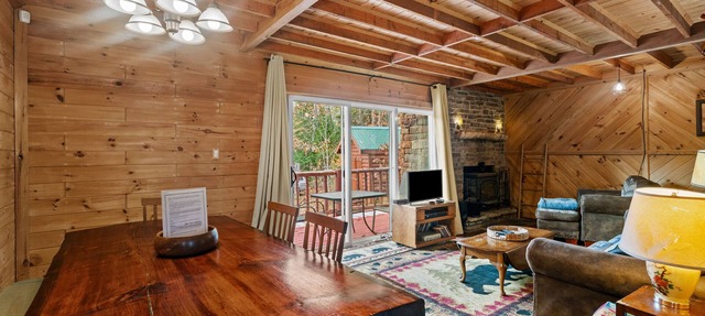 Secluded Johnsburg Retreat w/Hot Tub & Fire Pit