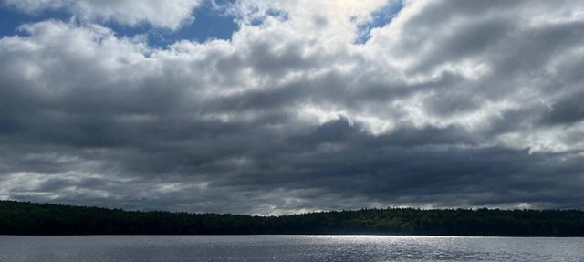 Secluded waterfront 2-bedroom/2 bath on private 152 acre Sportsman's Pond.