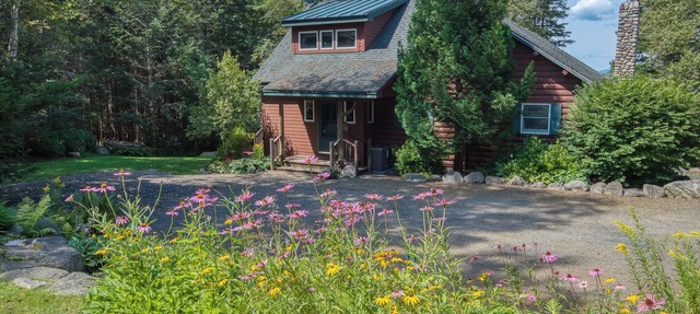 Second Wind - Private vacation home right on Mooselookmeguntic Lake