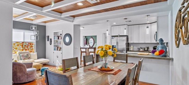 Seneca 2Bed2Bath Full House