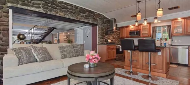 Serene Rustic Hideaway w/Pool in Granby!