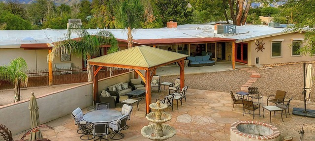 Shared Hot Tub + Fire Pit: Tucson Casita By Hiking