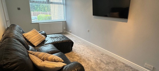 Sheffield Edge Hideaway