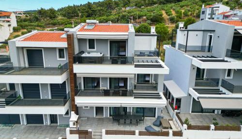 SithoniaRS White Sand Luxury Maisonette
