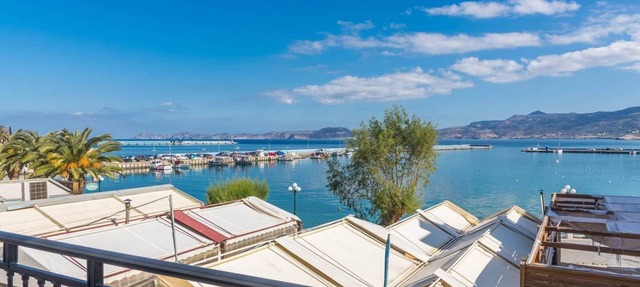 Sitia Old Port studio Blue - 3min walk to beach - AC - WIFI