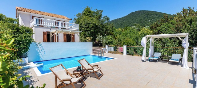 Skopelos Country Villas