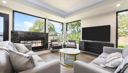 Skyline's Duplex- 10Bd-6Bth 4Car Parking w Roofdeck