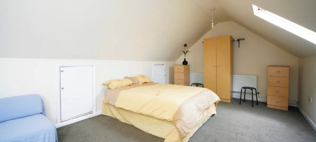 Smart King Size Double Room For 4 Guests