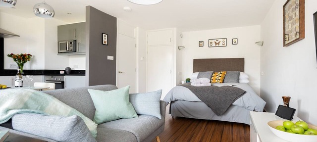Smart Modern Studio in Pimlico with Garden Views