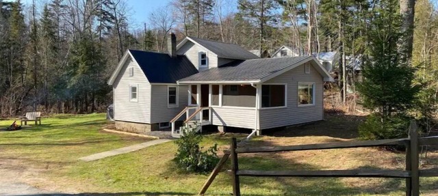 Snowmobile Access & Close to Oak Mt. Ski - Cozy Cabin, Peaceful-Sleeps 6
