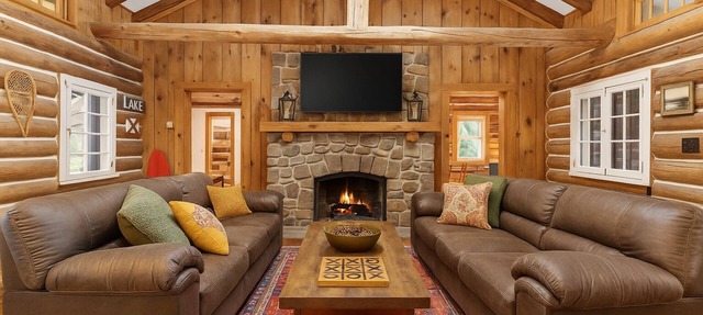 Snowmobile cabin + heated garage, pet friendly