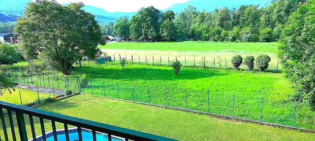 Sofia apartment in Grantola with garden