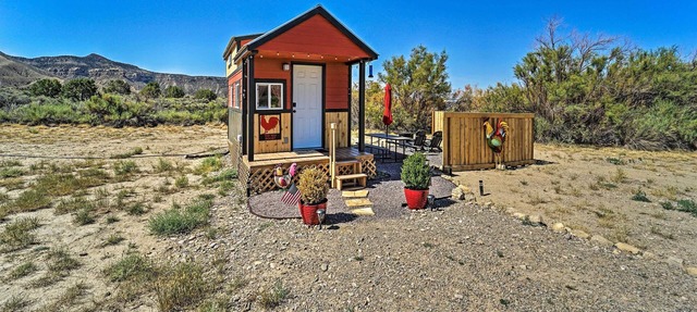 Solar-Powered Tiny Home: Gas Grill & Fire Pit