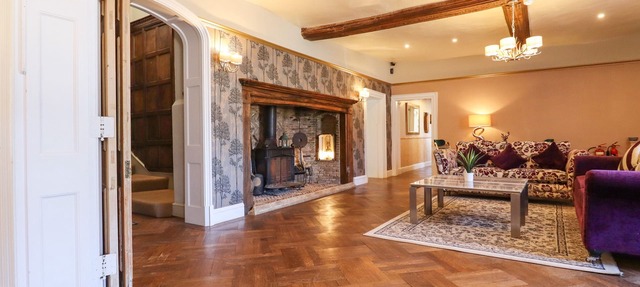 Solton Manor