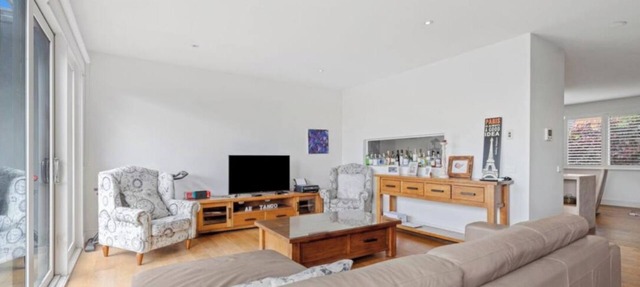 Sophisticated living in a Luxurious Complex with Opulent contemporary style