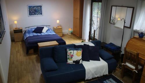 Souterain Appartement 19 min zu Fuß Downtown