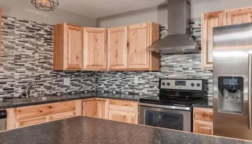 Spacious 3 BD Close To Everything! You’ll Love It!