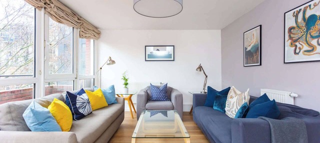 Spacious 3BD Duplex Steps from Old Street Station