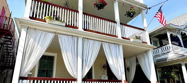 Spacious 3BR 2Bth apt in charming Ocean Grove, steps from the beach & AP!
