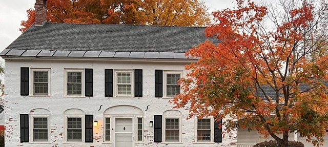 Spacious 4-bedroom home in quaint village near Okemo Mountain