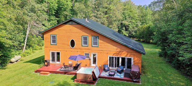 Spacious 4BR/5 Bath Home - Hot Tub/Pool Table/Ample Private Outdoor Space!