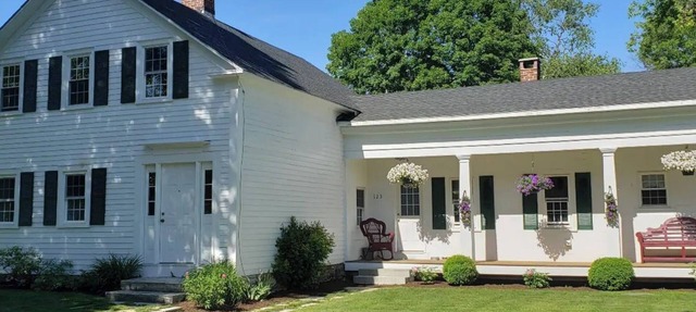 Spacious 5 Bedroom Hot Home Game Room Patio Fire Pit Yard Ski Bromley Stratton