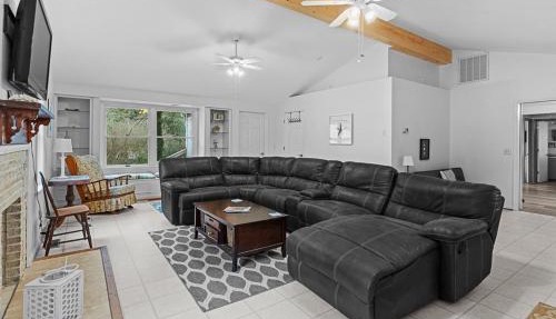 Spacious 5BR One Level Home Near Ocean City