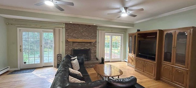 Spacious 6 Bedroom Country Retreat in Cream Ridge