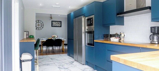 Spacious 6 Bedroom House in Bexleyheath