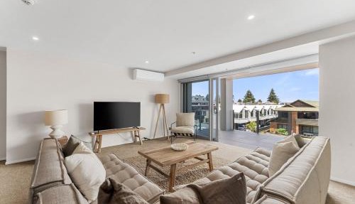 Spacious apartment in Mount Maunganui