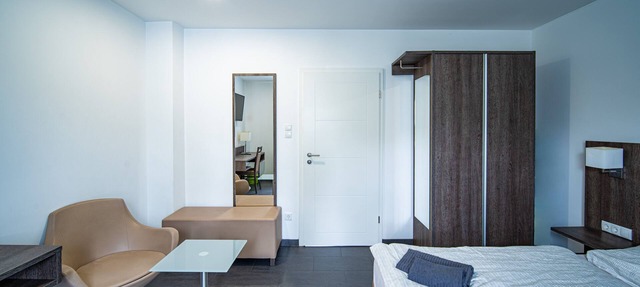 Spacious, Comfortable Apartments in a Quiet Setting Near Cologne