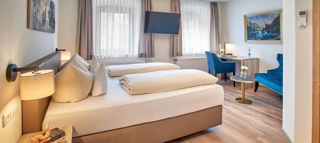 Spacious double room "Theresia" (22sqm) with small living area