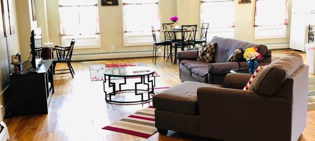 Spacious Downtown Studio | 10 Min to Sunapee