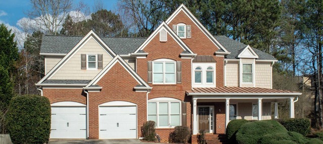 Spacious Dream home W/Private Pool!