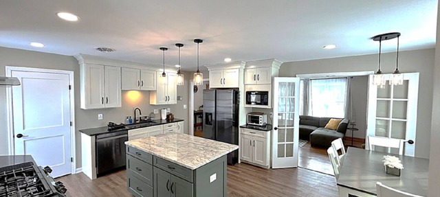 Spacious Glenville Ranch Chef's Kitchen Near Everything Deck Fire Pit