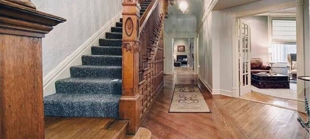 Spacious, Historic 6-bedroom Home next to Steelers/Pirates Stadiums