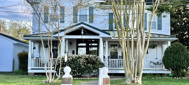 Spacious home centrally located in the quaint waterfront town of Onancock